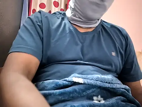 mallu boy 23 online show from October 4, 2025, 4:08 pm