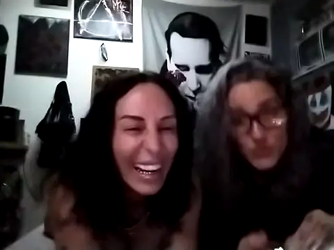 Snapshot of inkdhollow1 chatting on October 19, 2025, 4:48 am inkdhollow1 online show from October 19, 2025, 4:48 am