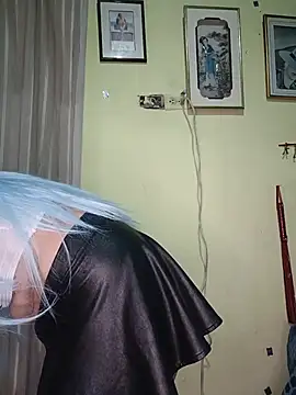 lizethavila online show from July 18, 2026, 9:23 pm