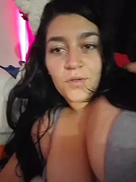 alejitasweet online show from October 27, 2025, 1:39 am