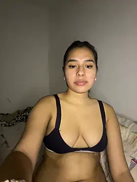 Snapshot of Brianna_bunny05 chatting on February 20, 2026, 4:31 am Brianna bunny05 online show from February 20, 2026, 4:31 am