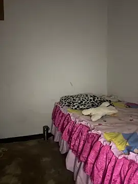 Snapshot of Brianna_bunny05 chatting on February 25, 2026, 4:12 am Brianna bunny05 online show from February 25, 2026, 4:12 am