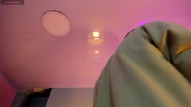 Snapshot of Dylan_Katte chatting on March 21, 2026, 1:18 am Dylan Katte online show from March 21, 2026, 1:18 am