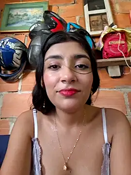 Sweed-virgin-pussy online show from July 30, 2026, 5:56 pm