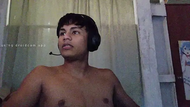 Snapshot of Thiagox03 chatting on February 20, 2026, 5:37 pm Thiagox03 online show from February 20, 2026, 5:37 pm