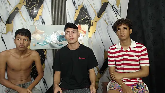 VERY HOT GUYS online show from July 23, 2026, 1:19 pm