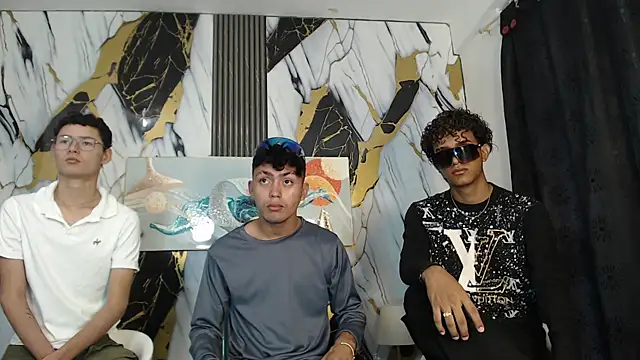 VERY HOT GUYS online show from July 2, 2026, 3:18 pm