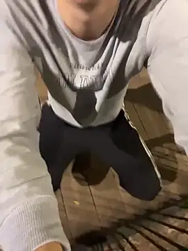 LiamMyst online show from March 11, 2026, 3:33 am