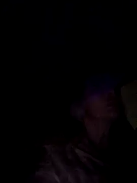 KirraWhite online show from November 21, 2025, 3:27 am