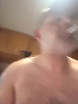 Snapshot of DeeBestEver chatting on February 10, 2026, 10:20 pm DeeBestEver online show from February 10, 2026, 10:20 pm