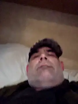 Snapshot of DeeBestEver chatting on October 29, 2025, 10:42 pm DeeBestEver online show from October 29, 2025, 10:42 pm