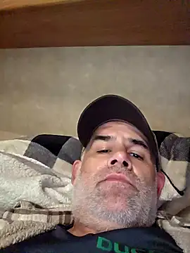 Snapshot of DeeBestEver chatting on October 15, 2025, 6:27 pm DeeBestEver online show from October 15, 2025, 6:27 pm