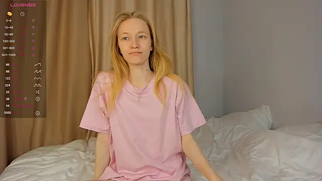 LoversFire online show from November 30, 2025, 12:39 pm