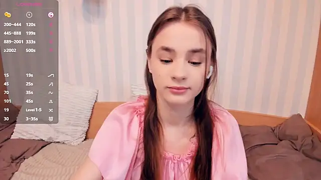 Snapshot of JinnyMcie chatting on February 22, 2026, 7:44 am JinnyMcie online show from February 22, 2026, 7:44 am