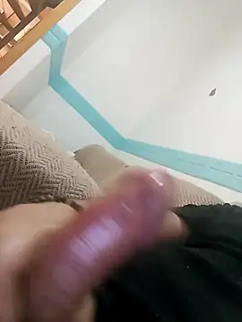 Tiktoker04 online show from October 1, 2025, 1:15 pm