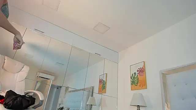 Peyton louise online show from October 9, 2025, 12:06 pm