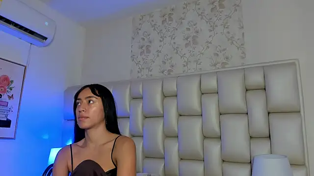 Peyton louise online show from November 20, 2025, 11:55 am