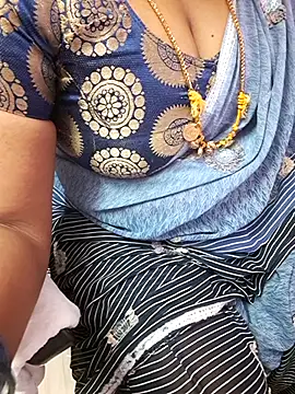 Tamil Ammani online show from November 27, 2025, 3:51 am