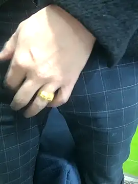 Snapshot of chougegg0214 chatting on November 24, 2025, 11:43 am chougegg0214 online show from November 24, 2025, 11:43 am