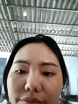 Snapshot of nhimxu chatting on October 2, 2025, 8:50 am nhimxu online show from October 2, 2025, 8:50 am