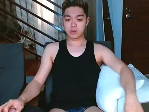 JayKarLo online show from March 24, 2026, 2:11 am