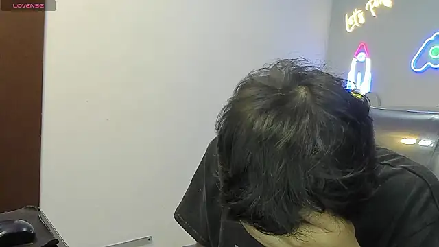 StiwenTwink online show from January 16, 2026, 12:42 pm