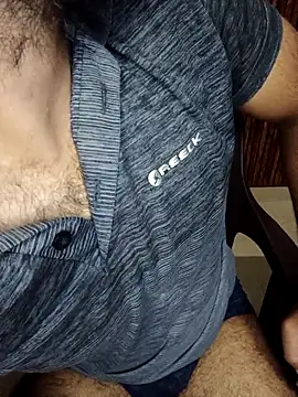 Snapshot of bhaveshPlayboy chatting on October 9, 2025, 9:04 pm bhaveshPlayboy online show from October 9, 2025, 9:04 pm