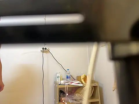 zghn88 online show from November 6, 2025, 11:36 am