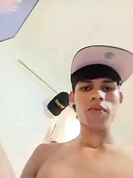 mazo18 online show from February 21, 2026, 6:10 pm