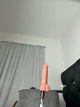 MerliaSsomer online show from November 26, 2025, 12:38 pm