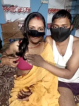 Neelam-baby1 online show from November 10, 2025, 4:45 pm