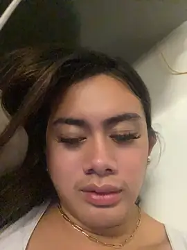 yurie hardfuck online show from June 27, 2026, 10:49 pm