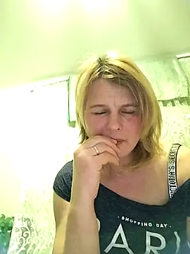 Masha412111 online show from February 11, 2026, 8:31 pm