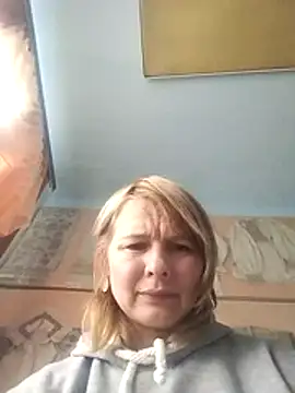 Masha412111 online show from November 20, 2025, 8:15 am