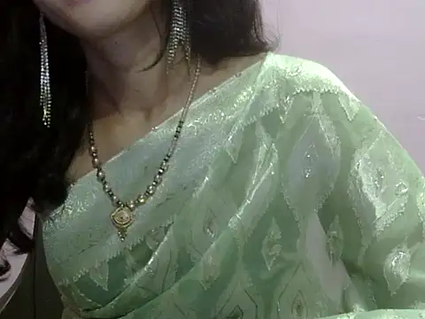 Laila Cute online show from July 2, 2026, 2:01 pm