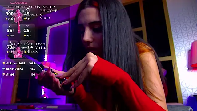 Snapshot of ElianaRyan chatting on October 25, 2025, 1:56 pm ElianaRyan online show from October 25, 2025, 1:56 pm