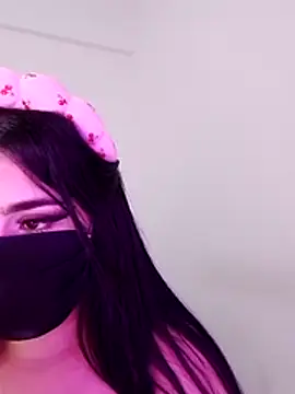 hot inaas online show from November 14, 2025, 11:30 pm