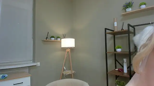 Snapshot of PocketDollX chatting on March 11, 2026, 3:06 pm PocketDollX online show from March 11, 2026, 3:06 pm