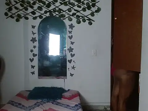 Ebony luna online show from February 13, 2026, 7:58 pm