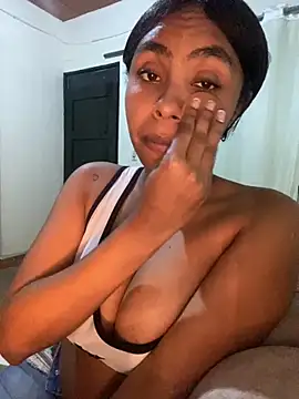 Itanydiorr online show from November 14, 2025, 3:32 am