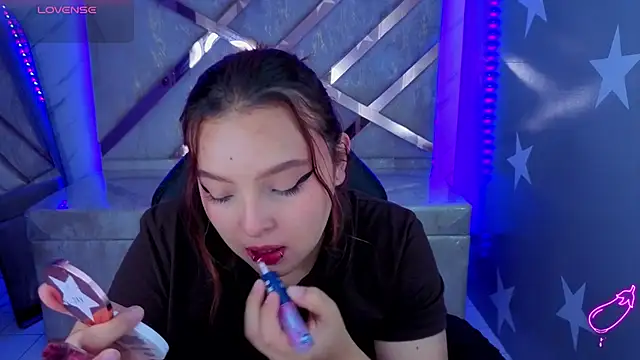 mia foster t online show from July 30, 2026, 1:21 pm