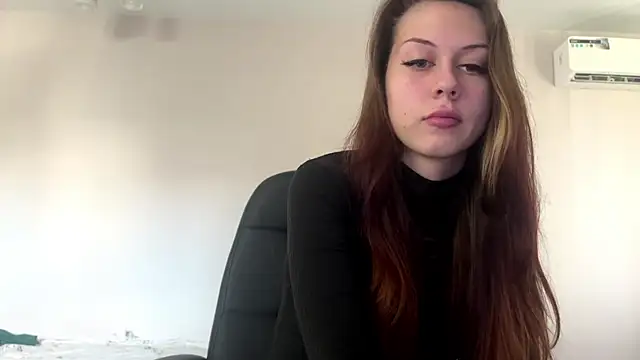 Nayra flash online show from October 21, 2025, 10:25 am