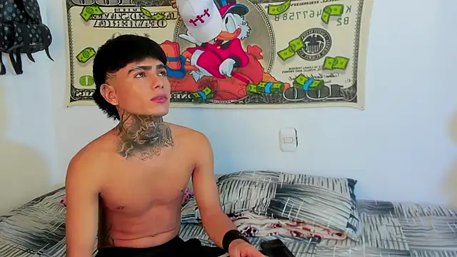 megan lol online show from March 26, 2026, 4:55 am