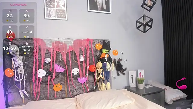 Nahomycarterr online show from October 19, 2025, 7:38 pm