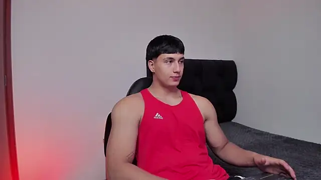 Snapshot of CHRIS_MORGAN1 chatting on October 3, 2025, 4:03 am CHRIS MORGAN1 online show from October 3, 2025, 4:03 am