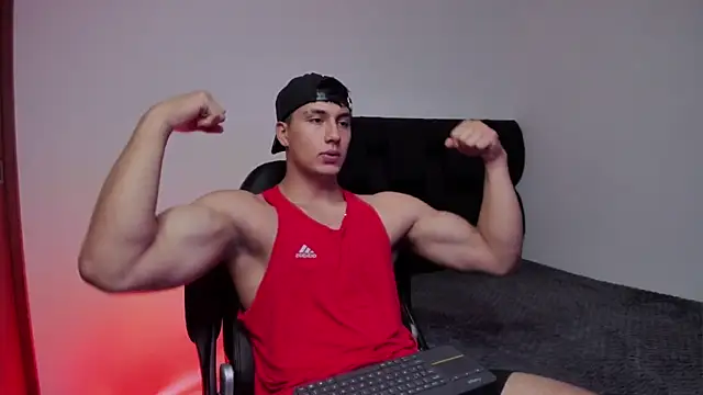 Snapshot of CHRIS_MORGAN1 chatting on October 16, 2025, 1:47 am CHRIS MORGAN1 online show from October 16, 2025, 1:47 am