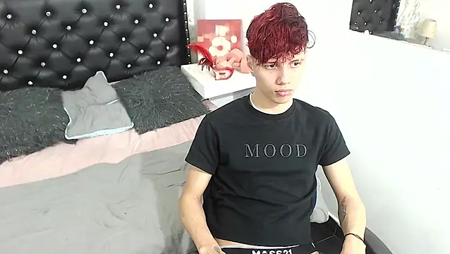 Patrick-Rios online show from October 5, 2025, 6:20 pm