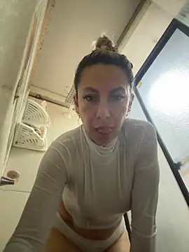 GisellTorres36 online show from October 13, 2025, 5:36 pm