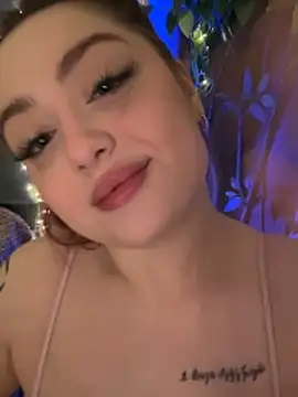 Snapshot of KellyMoors chatting on February 26, 2026, 1:49 am KellyMoors online show from February 26, 2026, 1:49 am