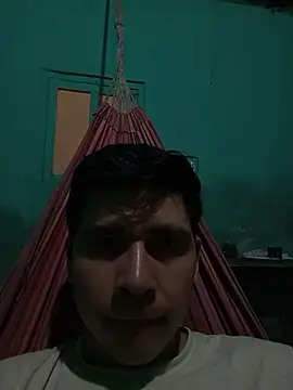 Travieso loco9 online show from October 25, 2025, 2:00 am